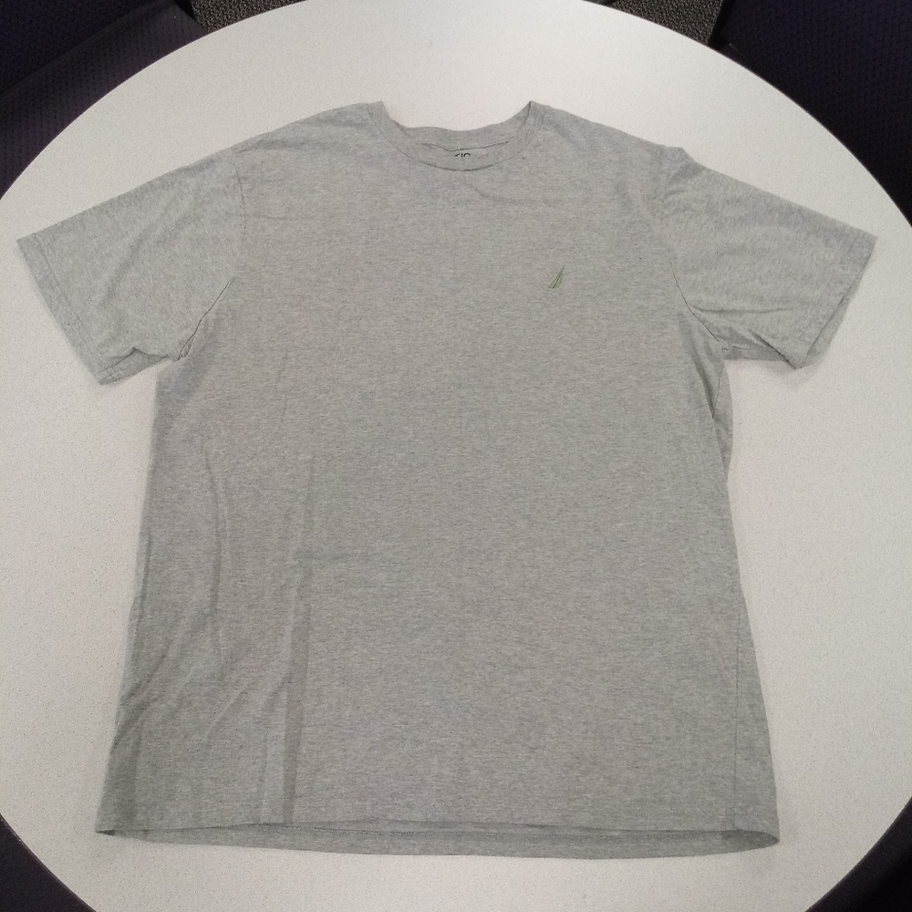 Brand New Nautica T-Shirt Size Large